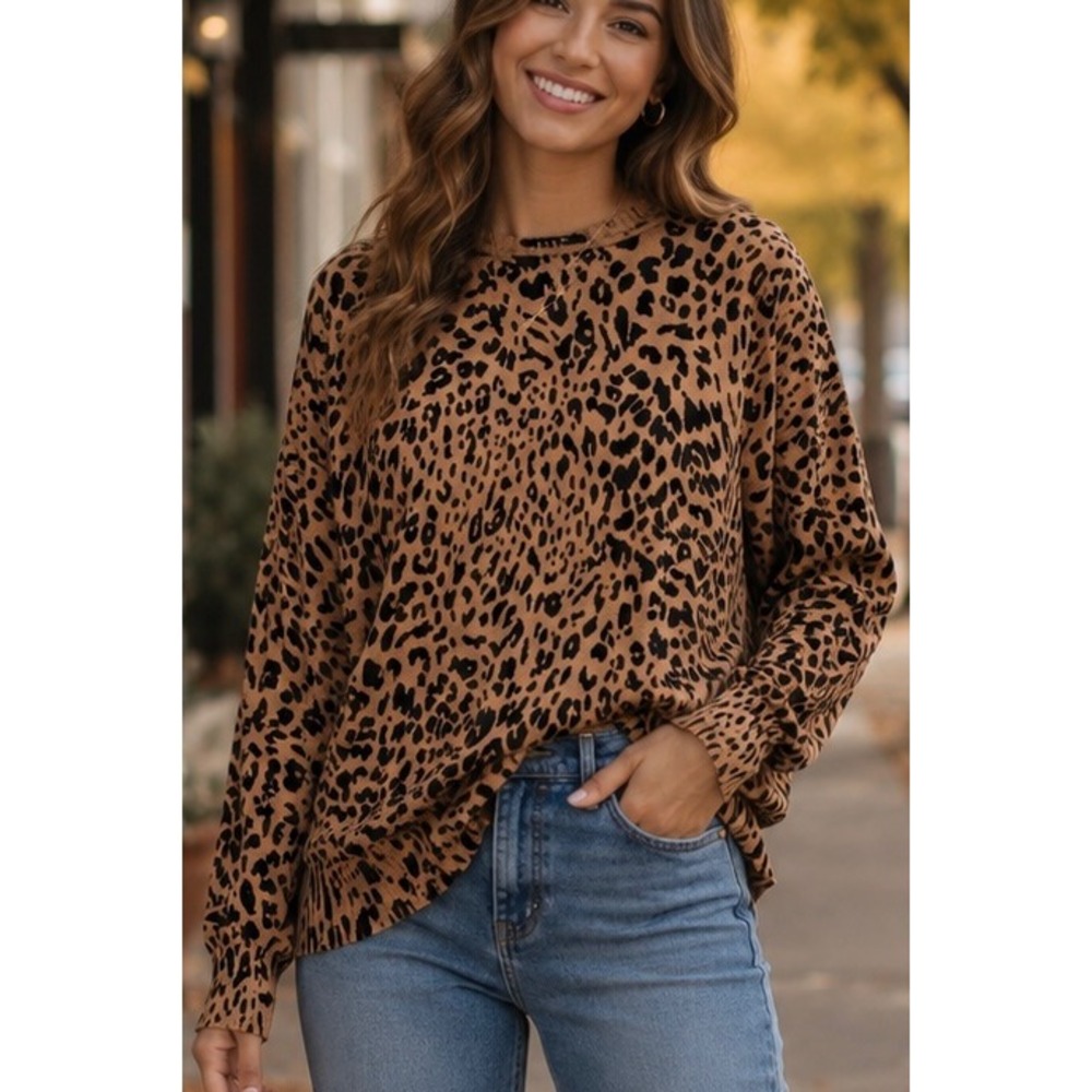 Tribal Tan Leopard Print Knit Sweater Large Crewneck Long Sleeve Pullover